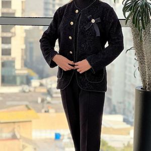 مشخصات مانتو گیپور گل مخمل مدل نیکا سایزبندی (36-44)