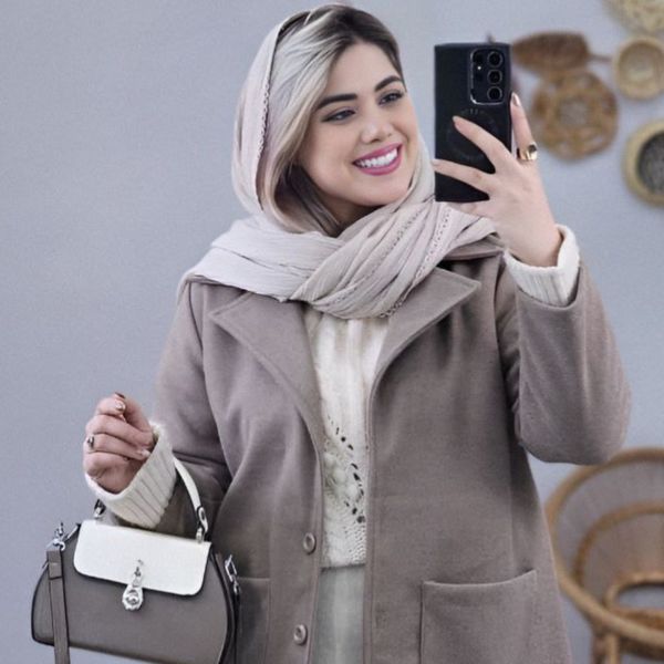 شکت فوتر زنانه طرح یقه انگلیسی