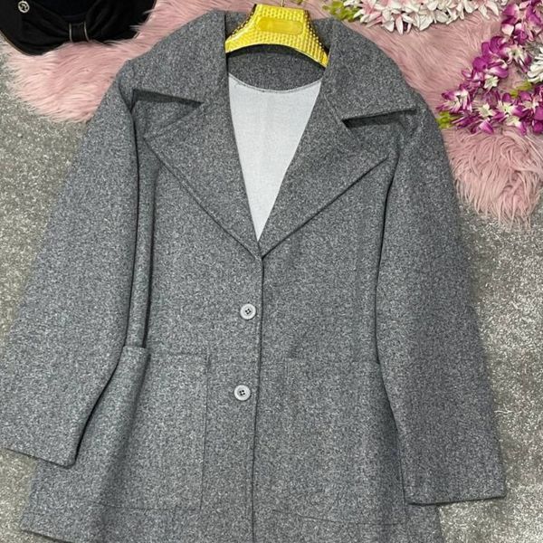 شکت فوتر زنانه طرح یقه انگلیسی