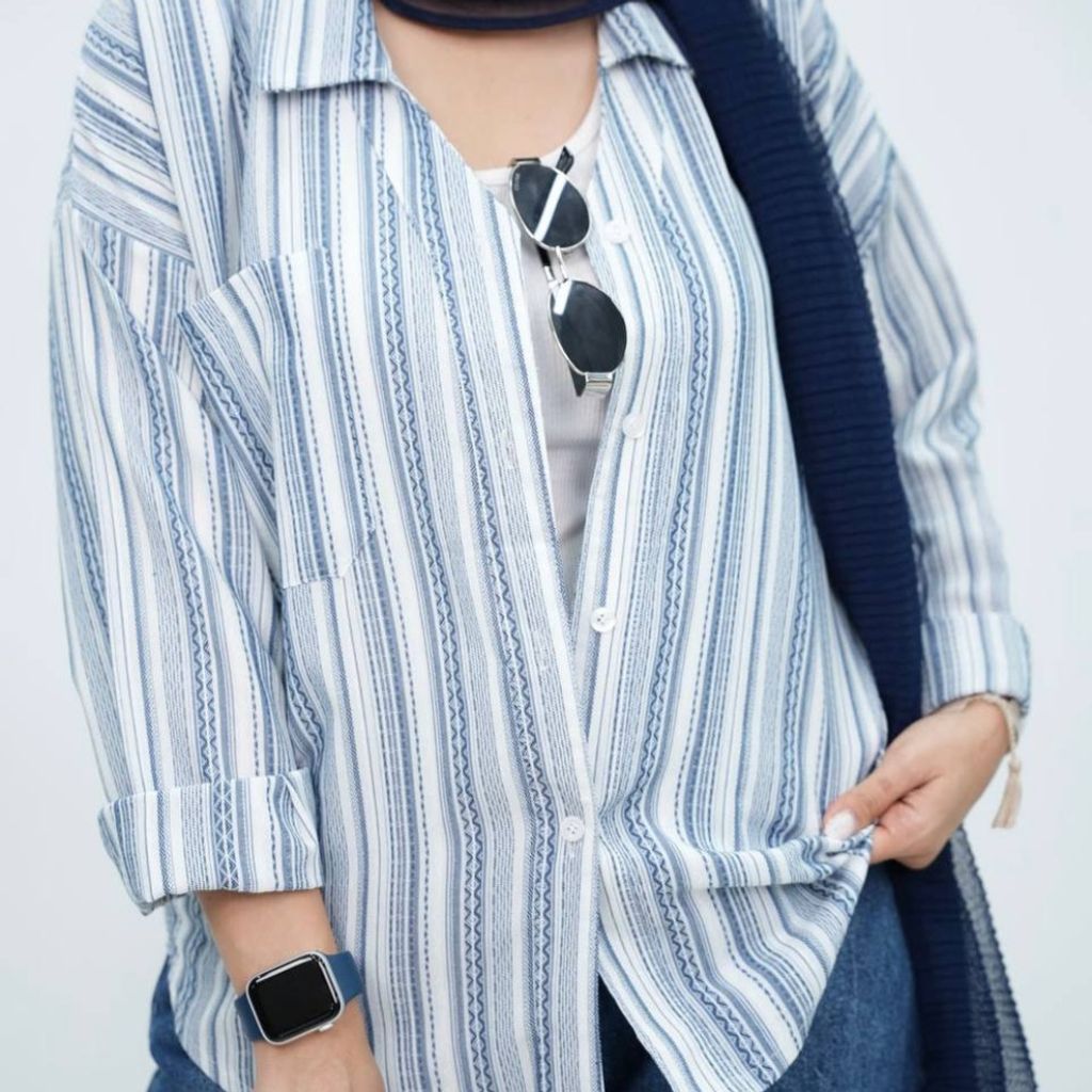 مشخصات شومیز زنانه طرح مانتویی