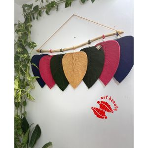 دیوارکوب اویز برگ مکرومه بافی سنتی طرح نوستالژی