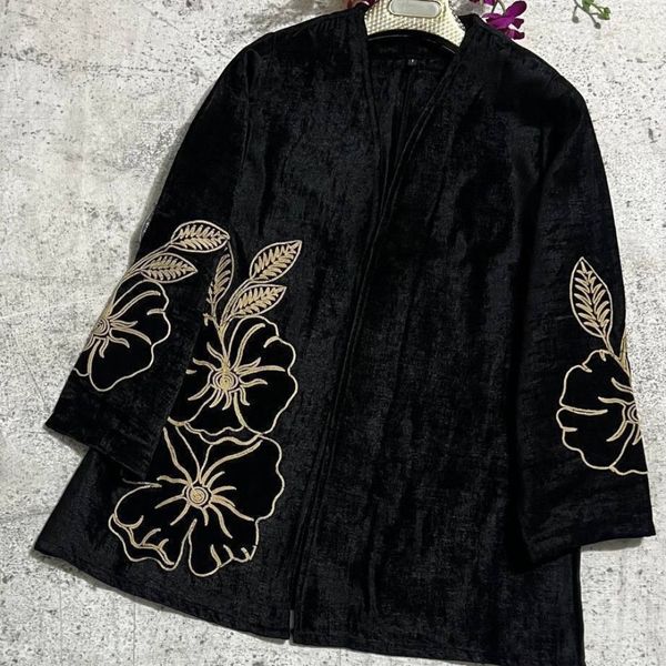 مانتو زنانه طرح گلرخ