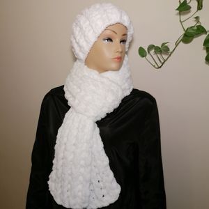 فروش اینترنتی ست کلاه شالگردن هدبند دستبافت آلیزپافی کد 0701