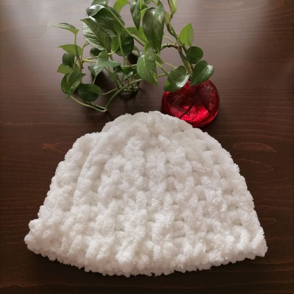 کلاه دستبافت آلیزپافی کد 07013