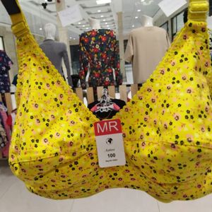 سوتین نخی زنانه