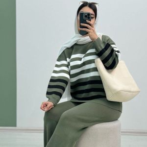 بافت زنانه و دخترانه طرح لطیف و ضخیم