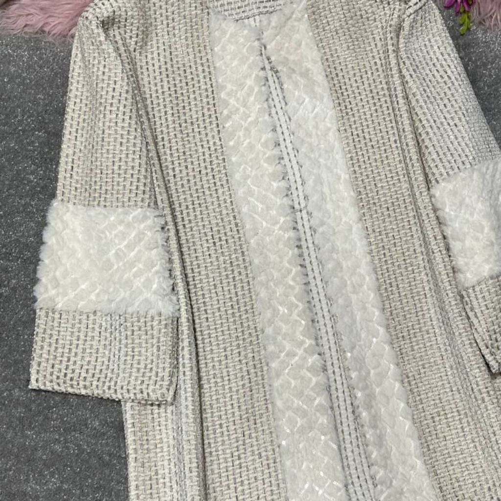 فروش اینترنتی کت پشمی شانل