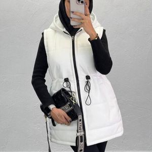 فروش اینترنتی پافر چرم تیرکمونی اعلا سفید