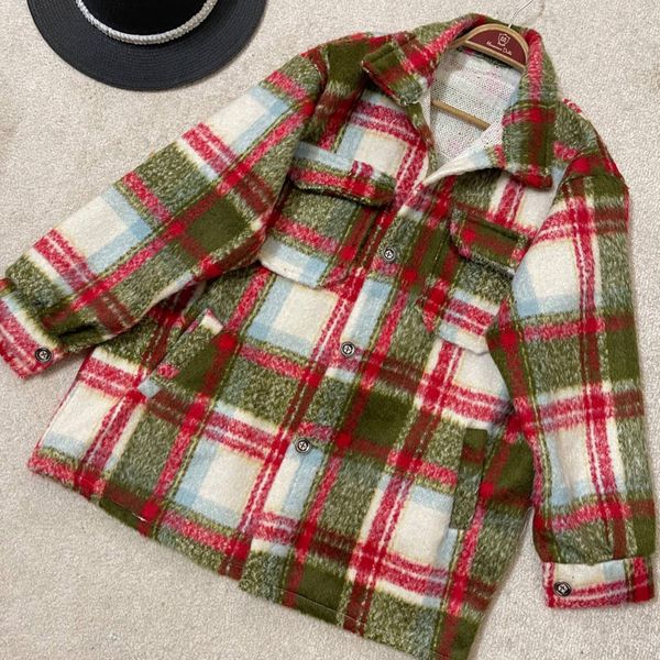 پالتو زنانه طرح موهردار ضخیم