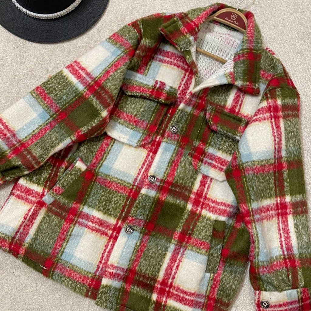 خرید اینترنتی پالتو زنانه طرح موهردار ضخیم