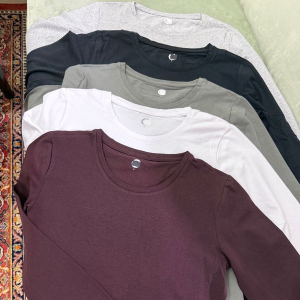 بلوز ساده زنانه