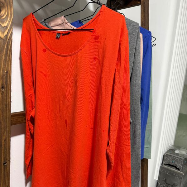 بلوز ساده زنانه