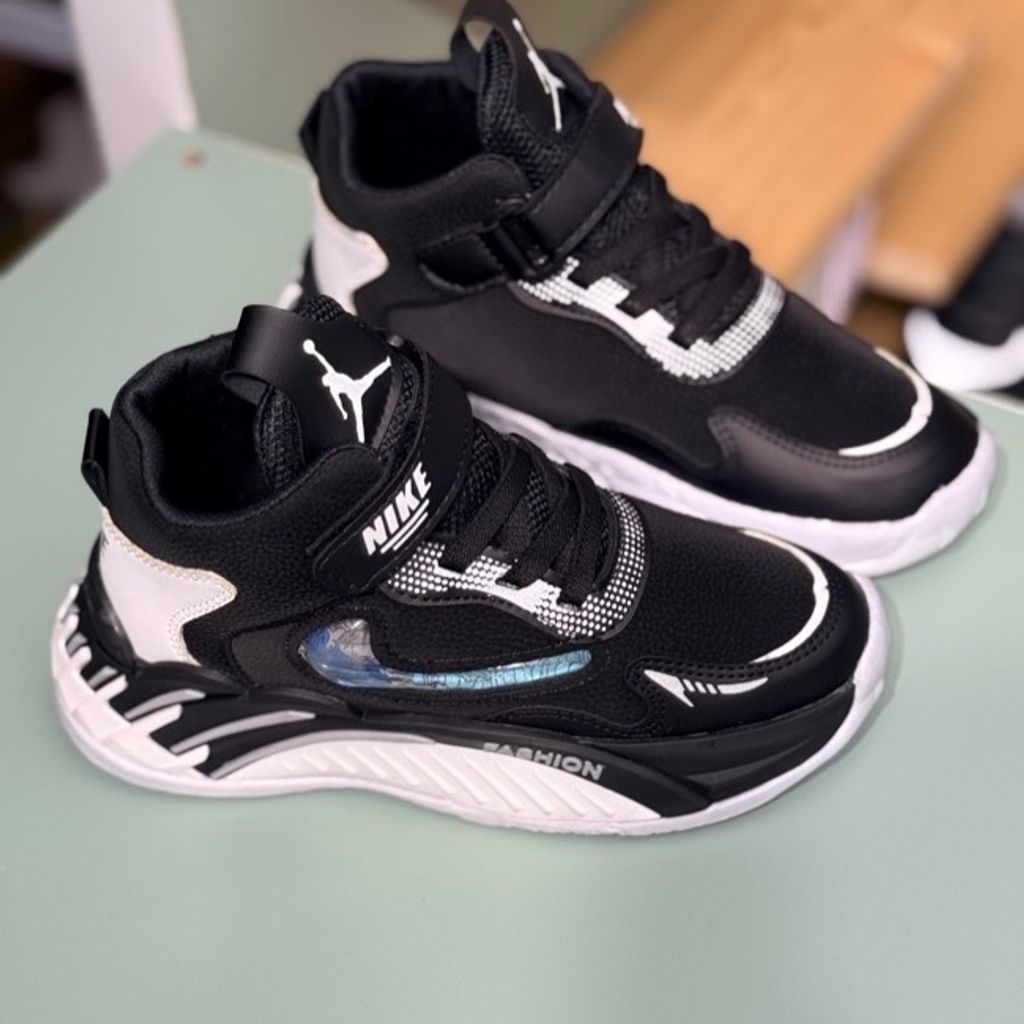 خرید اینترنتی قیمت کتونی بچگانه طرح نایک دراگون کد 4070102