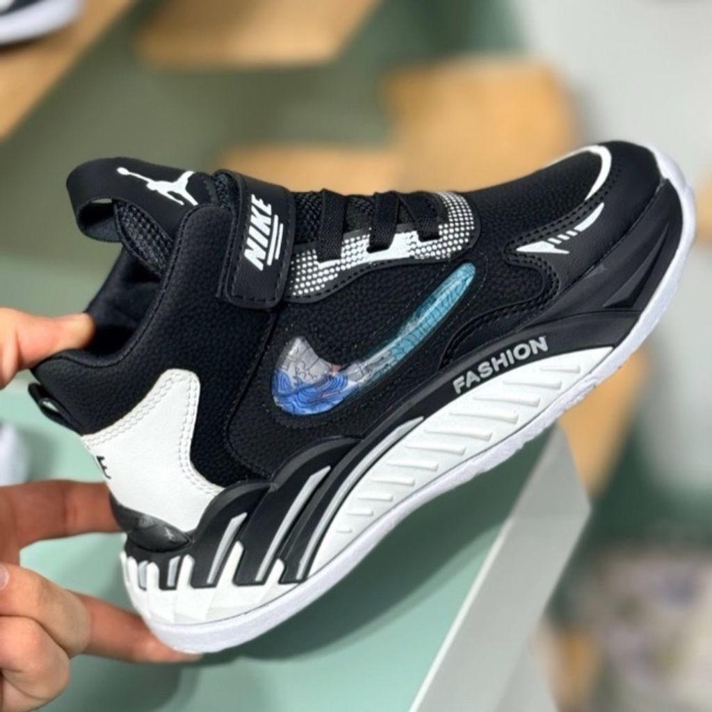 فروش اینترنتی کتونی بچگانه طرح نایک دراگون کد 4070102