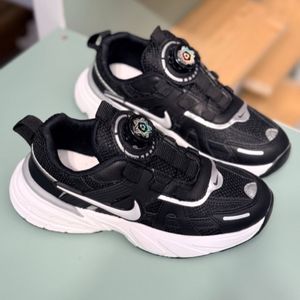 خرید آنلاین کتونی بچگانه طرح نایک v2k پالیز کد 4070103