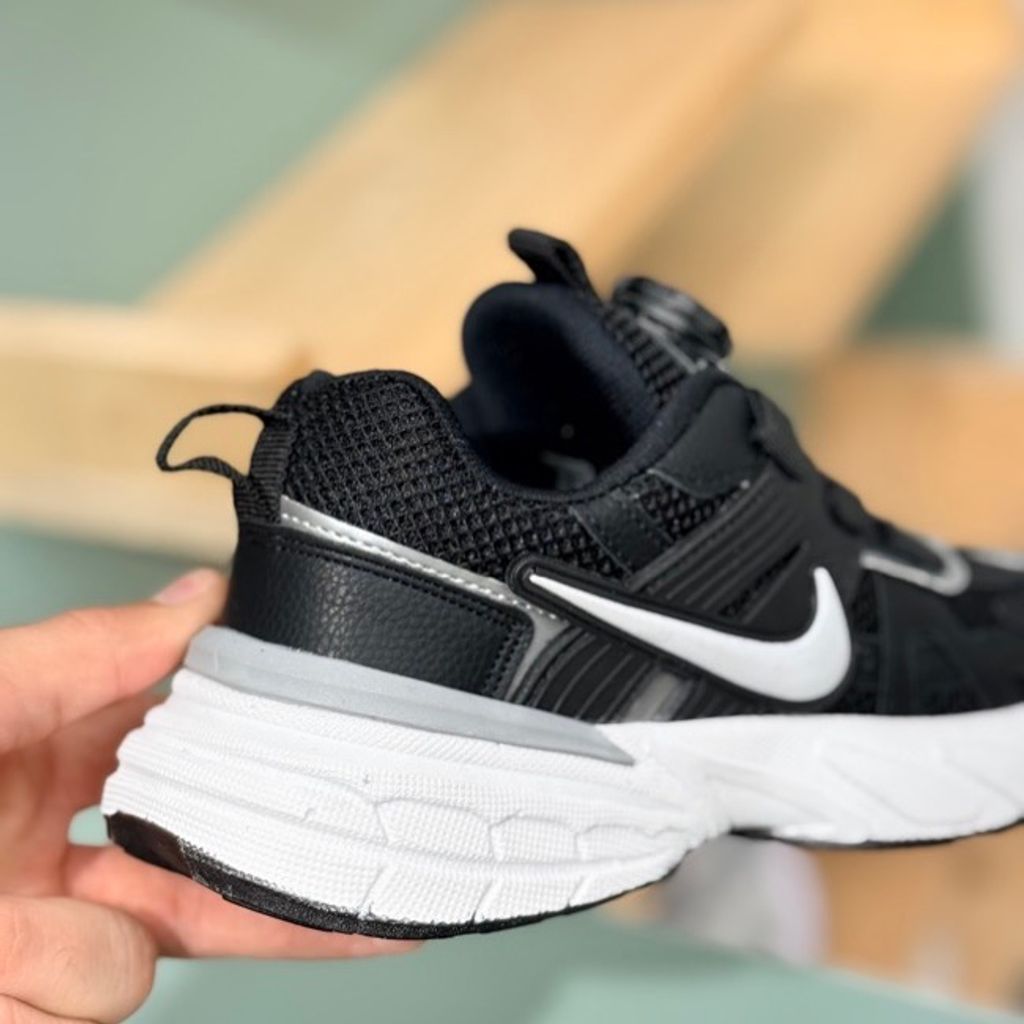 خرید اینترنتی قیمت کتونی بچگانه طرح نایک v2k پالیز کد 4070103