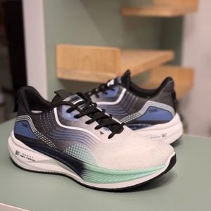 خرید اینترنتی کتونی بزرگسال طرح SAE از Trip کد 4070105