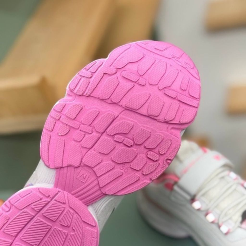 مشخصات کتونی بچگانه طرح Yelli پالیز کد 4070104