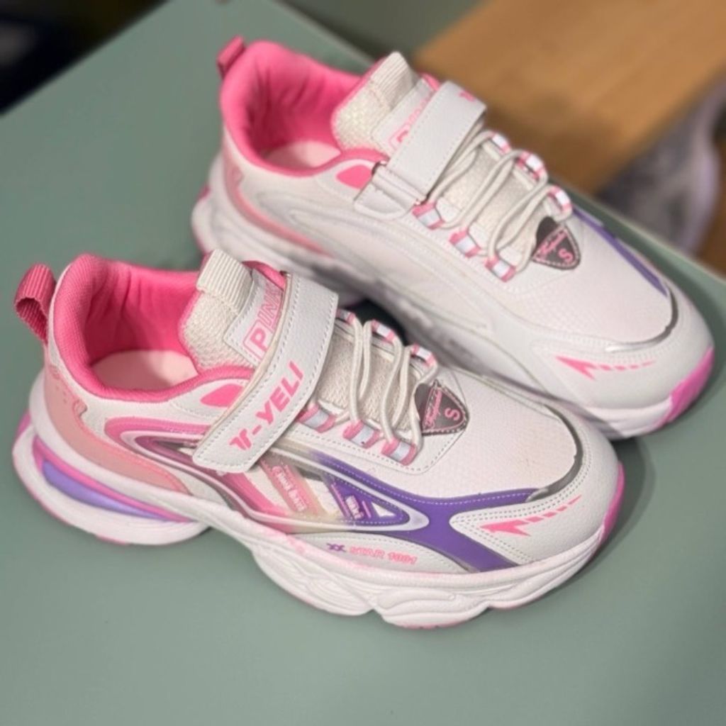 فروش اینترنتی کتونی بچگانه طرح Yelli پالیز کد 4070104