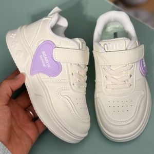 خرید اینترنتی قیمت ونس بچگانه طرح قلبی از Kids کد 4070106