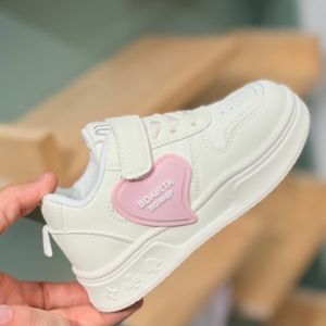 قیمت ونس بچگانه طرح قلبی از Kids کد 4070106