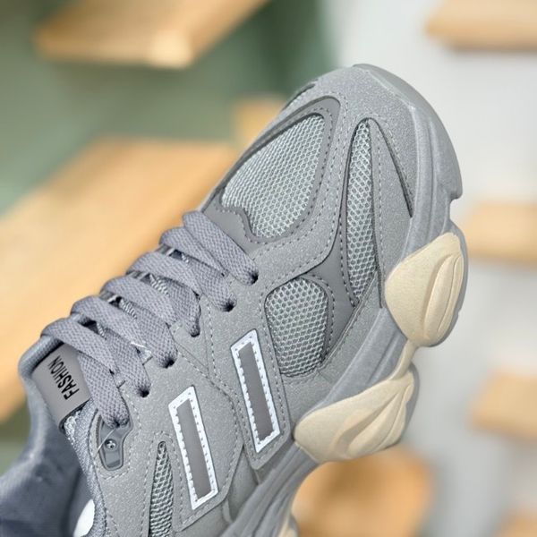 کتونی طرح دوخط ganji از Trip کد 4070202