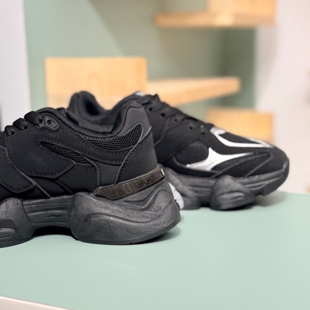 خرید اینترنتی قیمت کتونی طرح دوخط ganji از Trip کد 4070202