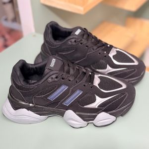 خرید اینترنتی قیمت کتونی طرح دوخط ganji از Trip کد 4070202