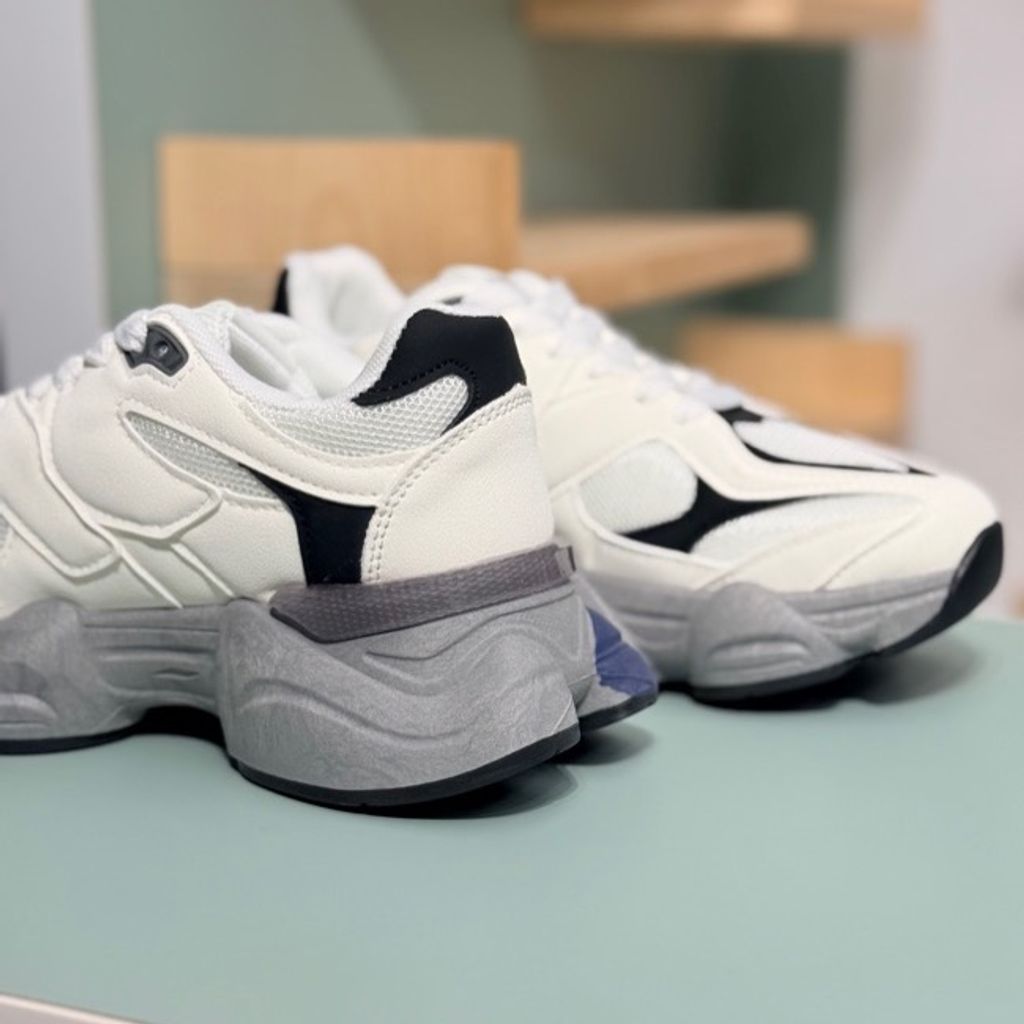 خرید اینترنتی قیمت کتونی طرح دوخط ganji از Trip کد 4070202