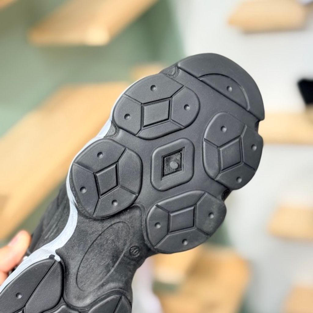 خرید اینترنتی قیمت کتونی طرح دوخط ganji از Trip کد 4070202