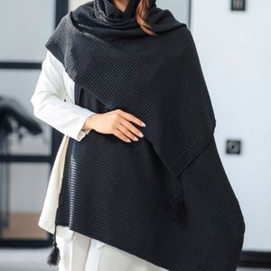 شال موهر چهارخونه با 1 سال ضمانت