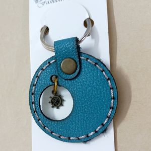 جاکلیدی چرم طبیعی آبی