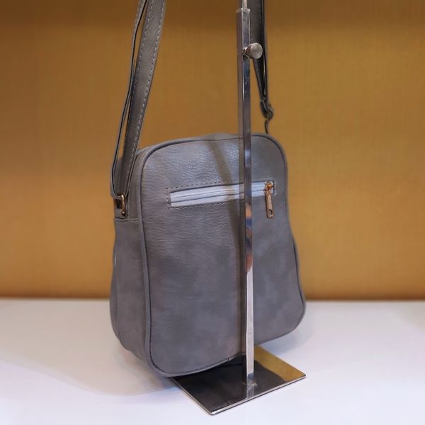 کیف دوشی خاکستری طرح Gucci