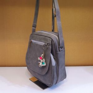 قیمت کیف دوشی خاکستری طرح Gucci