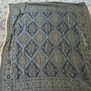 روفرشی یا زیرسفره ای