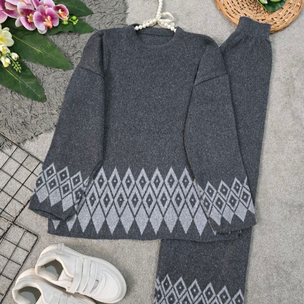 مشخصات بافت زنانه ست طرح دار