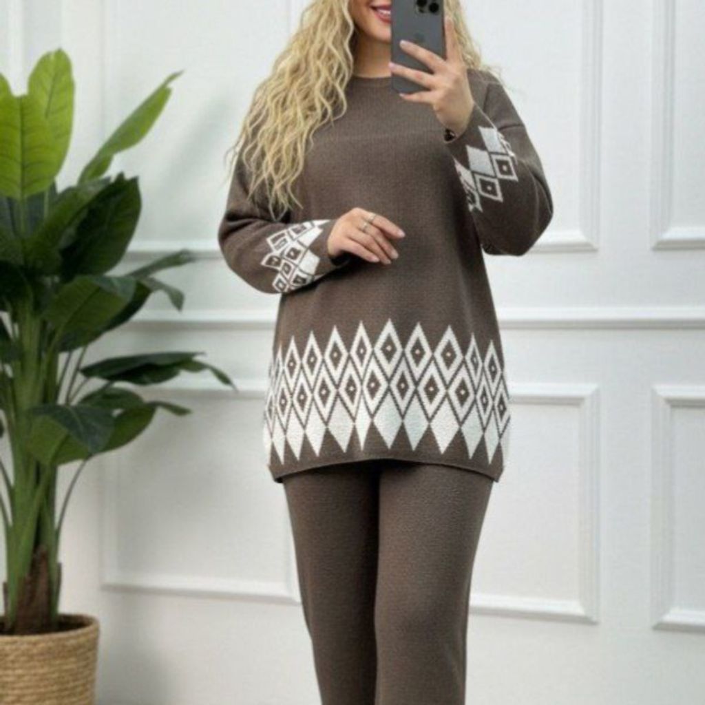 مشخصات بافت زنانه ست طرح دار