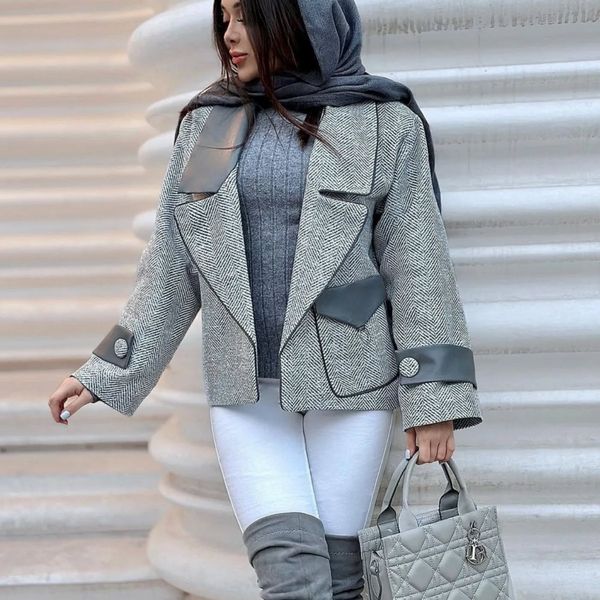 پالتو کوتاه زنانه جناقی مدل آی پارا