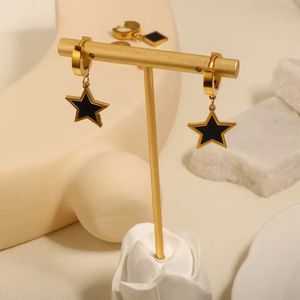 مشخصات گوشواره کلیپسی طرح ستاره - zivar_j - Gosh - 007