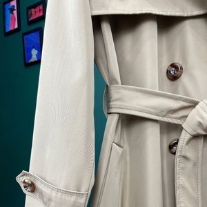 قیمت ارزان بارونی(ترنچ کت)ضدآب زنانه در رنگبندی