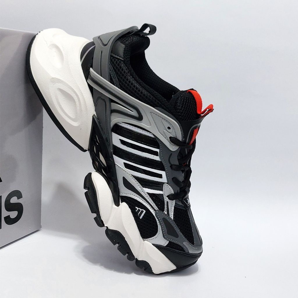 خرید آنلاین کتونی آدیداس دیلاکس Adidas Deluxe کیفیت عالی