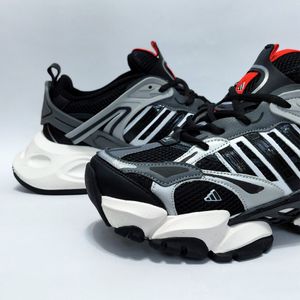 قیمت کتونی آدیداس دیلاکس Adidas Deluxe کیفیت عالی