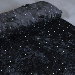 خرید اینترنتی قیمت پارچه مخمل و ژاکارد