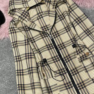 خرید آنلاین پالتو زنانه طرح کمر گت موهر