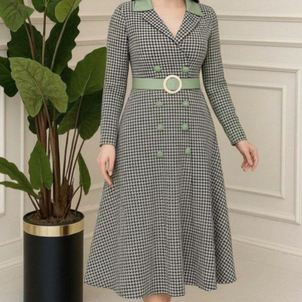 مانتو زنانه طرح پاییزی