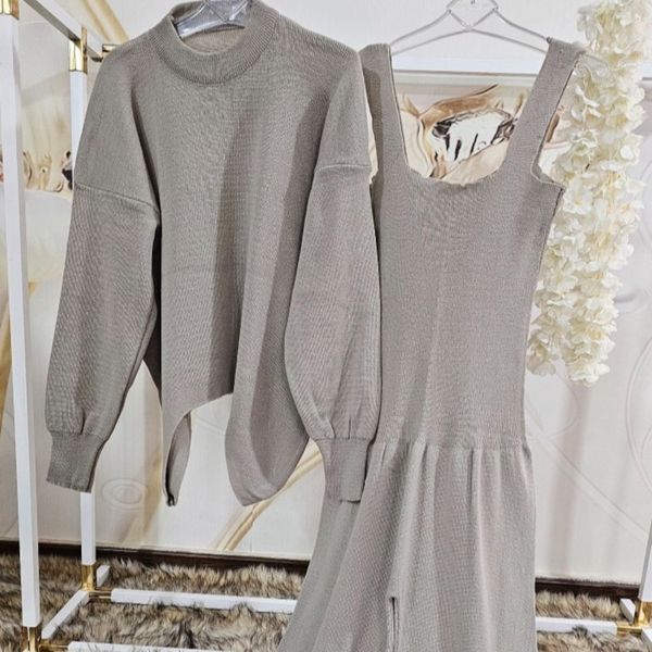 ست شومیز و اورال هستی