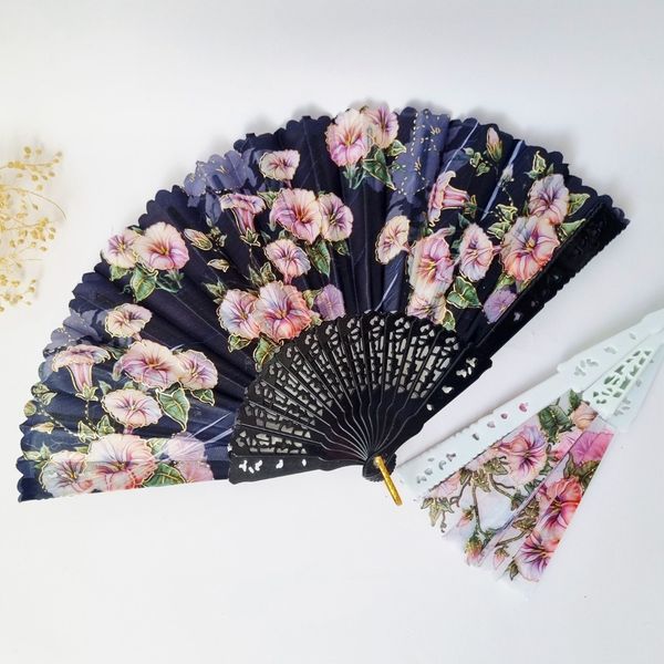 بادبزن دستی زنانه