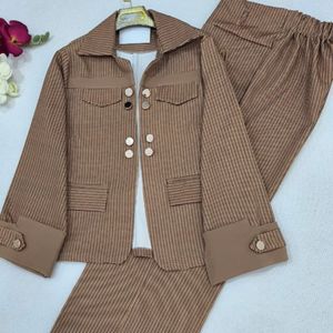 خرید اینترنتی کت و شلوار زنانه طرح راسپینا