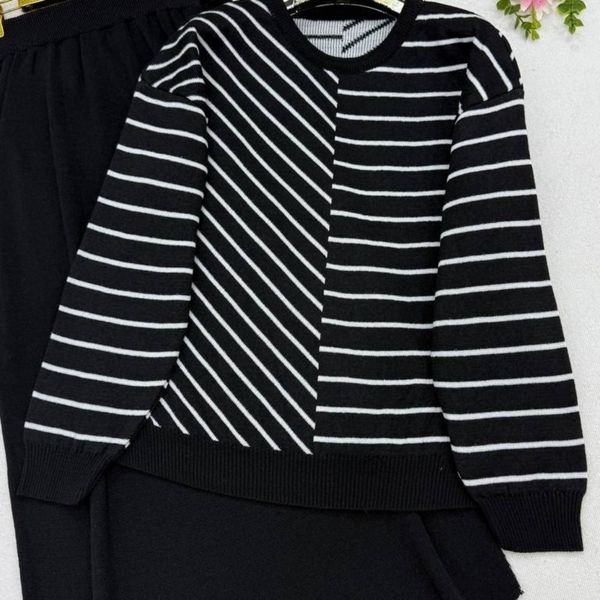 ست شومیز دامن سوژه