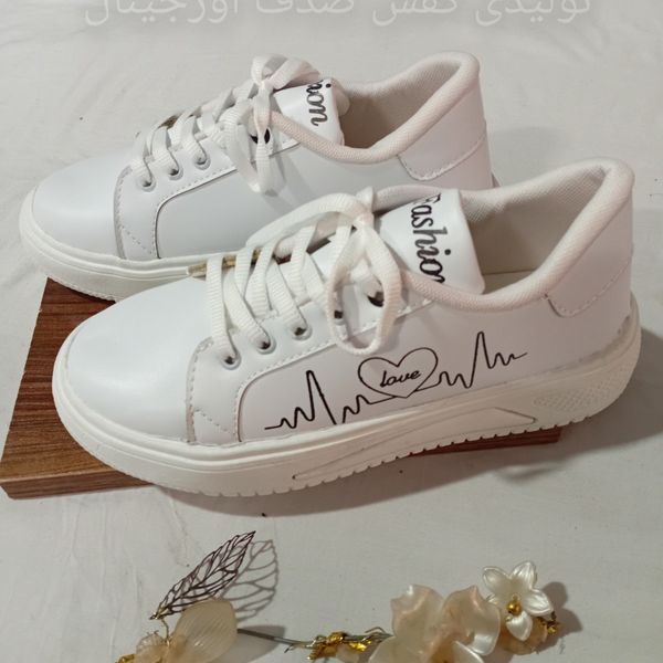 کفش اسپرت ونس زنانه و دخترانه مدل ضربان قلب